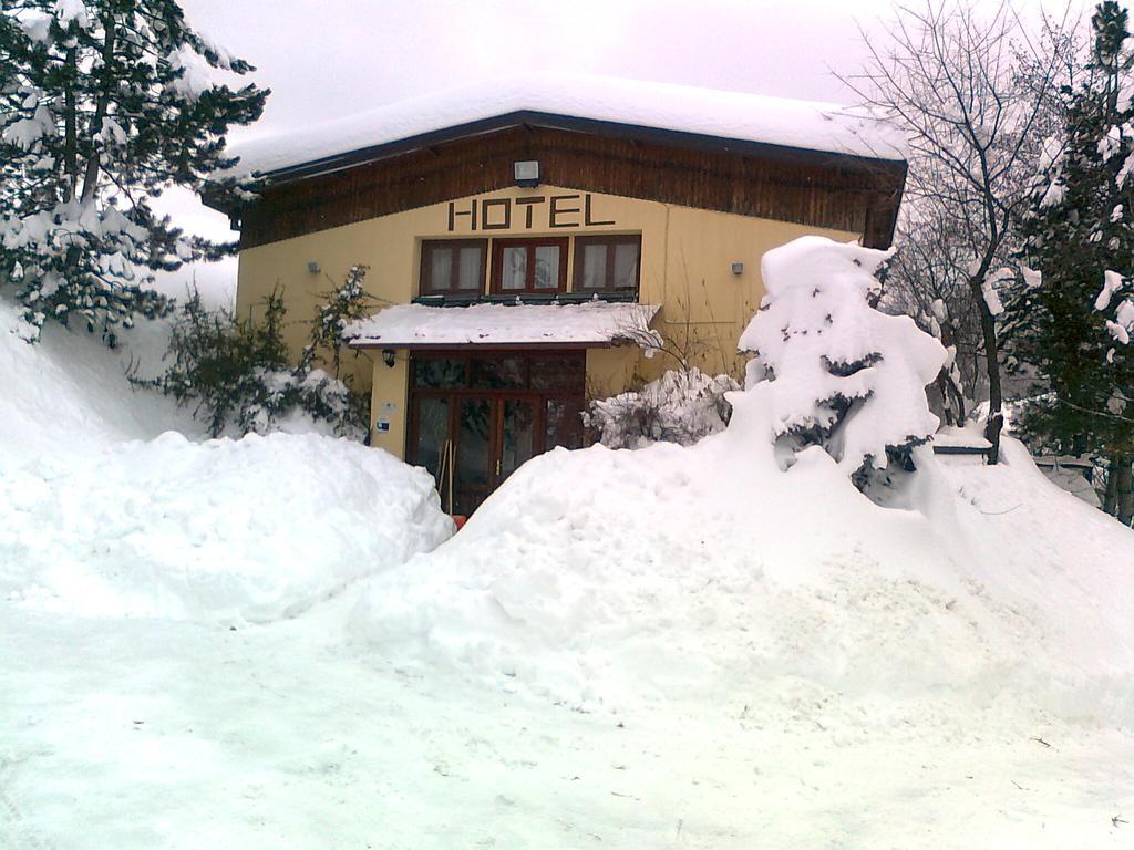 La Panoramica 89 Hotel Pescasseroli Exterior photo